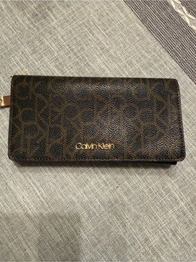 Calvin Klein Brown Monogram Continental Wallet with Gold Logo